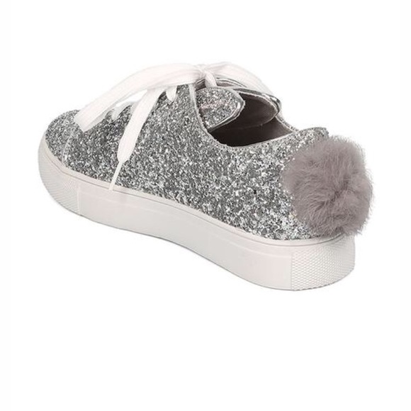 Shoes!!!!! - Picture 2 of 5